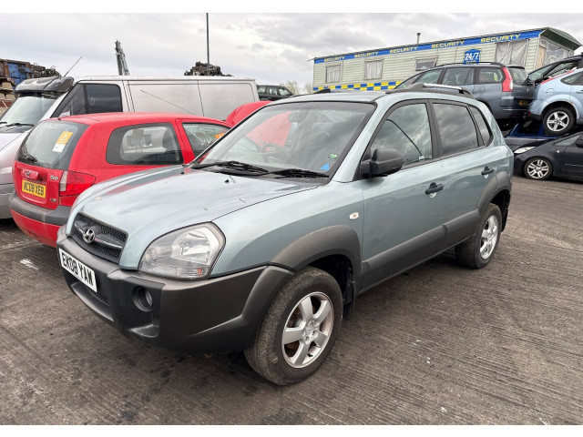 Моторчик заднего дворника  Hyundai Tucson 1 2004-2009      