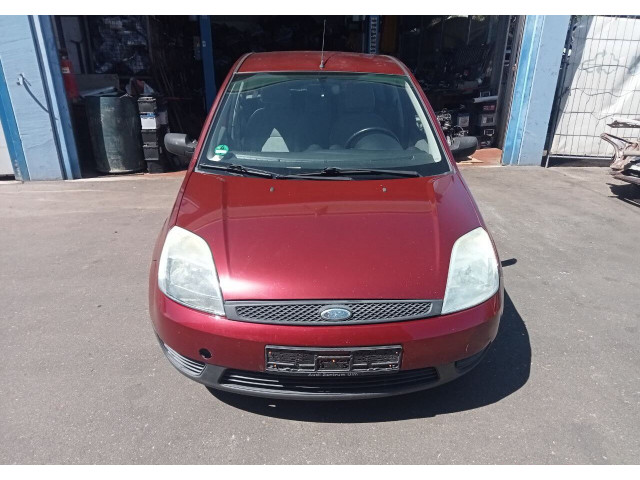 Бампер  Ford Fiesta 2001-2007 задний    