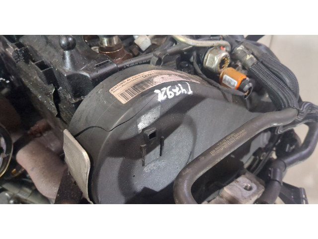 Клапанная крышка двигателя ДВС  Volkswagen Golf 6 2009-2012 1.6     