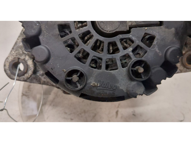 Генератор  Hyundai ix 35 2010-2015       373002F100     2.0 дизель