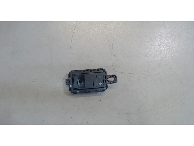 Блок комфорта  BMW i3 2013-2017      9319081   