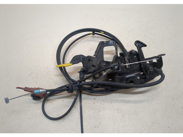 Замок капота  Nissan Rogue 2014-2020     