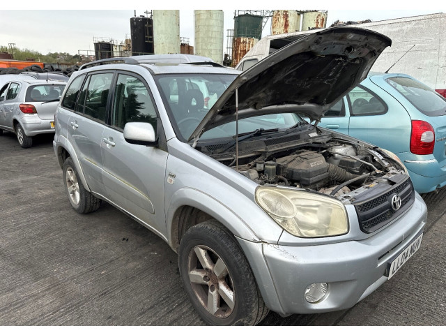 Фара передняя  Toyota RAV 4 2000-2005 правая 