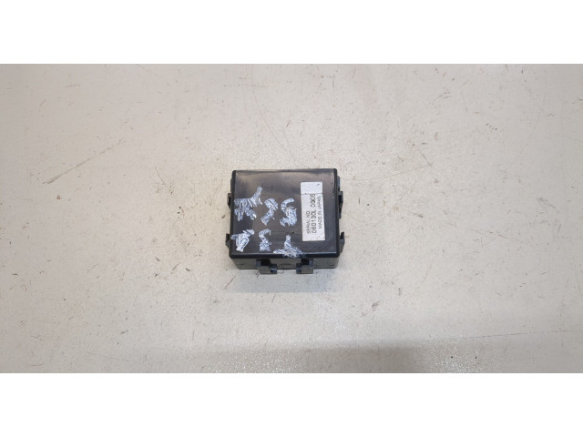 Блок комфорта  Toyota RAV 4 2006-2013      08192-48810  