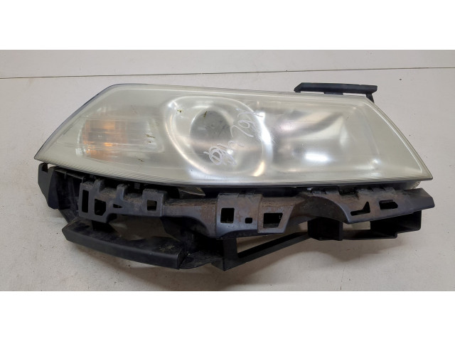 Фара передняя  Renault Megane 2 2002-2009 правая 