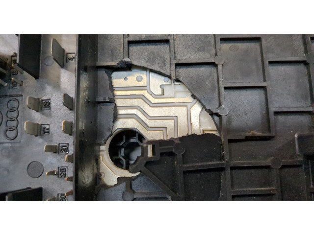 Блок предохранителей  Volkswagen Passat CC 2008-2012      3C0937125   