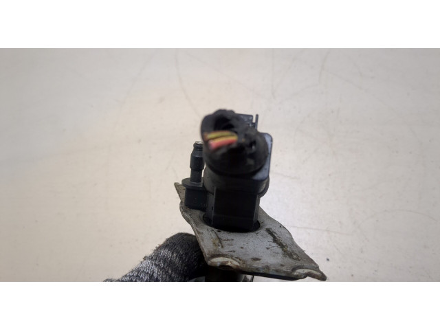Форсунка топливная  Audi A8 (D3) 2005-2007    038130073BJ     