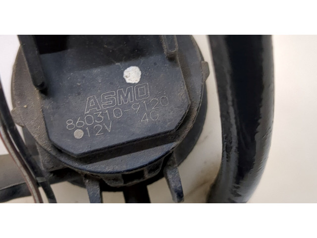 Бачок омывателя  Mazda 5 (CR) 2005-2010    