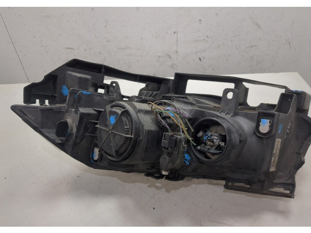 Фара передняя  Renault Megane 2 2002-2009 правая 