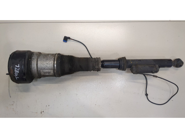 Стойка амортизатора  Mercedes S W221 2005-2013 A2213205513     