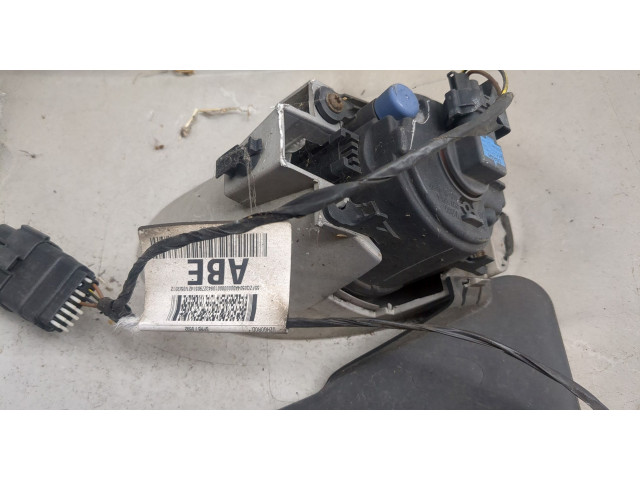 Решетка радиатора  Ford Focus 3 2011-2015          2048467, BM518200BF