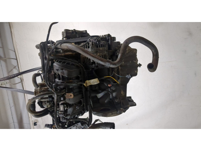 Клапанная крышка двигателя ДВС  Opel Corsa D 2006-2011 1.2  55351461   