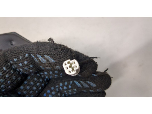 Зеркало боковое  Toyota Avensis 2 2003-2008  левое           8790605130