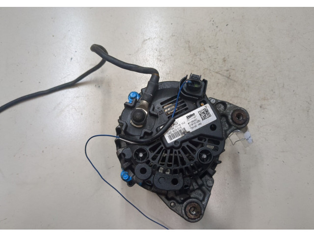 Генератор  Volkswagen Golf 7 2017-2019       04E903015, 04E903015A    