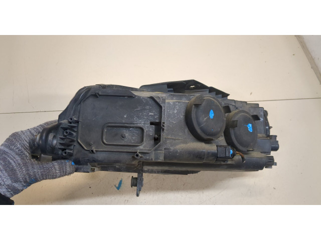 Фара передняя  Volkswagen Passat CC 2008-2012 правая 