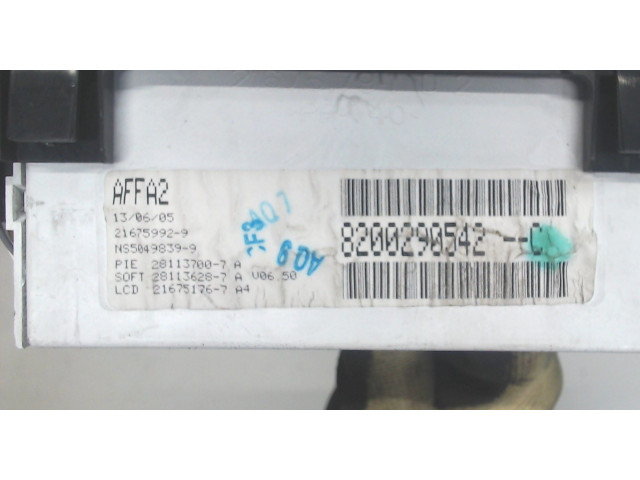 Дисплей бортового компьютера  Renault Laguna 2 2001-2008 800290542C   2      