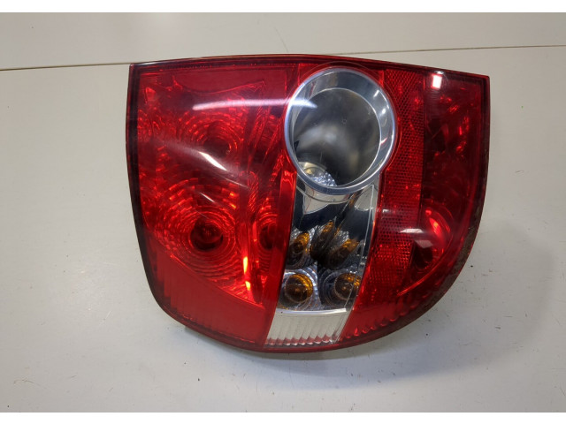 Задний фонарь        Volkswagen Fox 2005-2011 