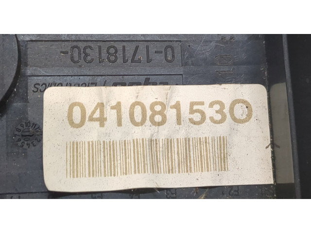 Блок предохранителей  Volkswagen Golf 5 2003-2009           1.9