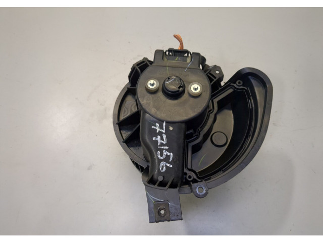 Моторчик печки  Fiat Fiorino 77364952    77364952   