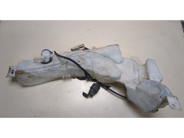 Бачок омывателя  Ford Focus 2 2008-2011 1383195, 4M5113K163BF     1.6