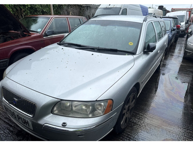 Форсунка топливная  Volvo V70 2001-2008         