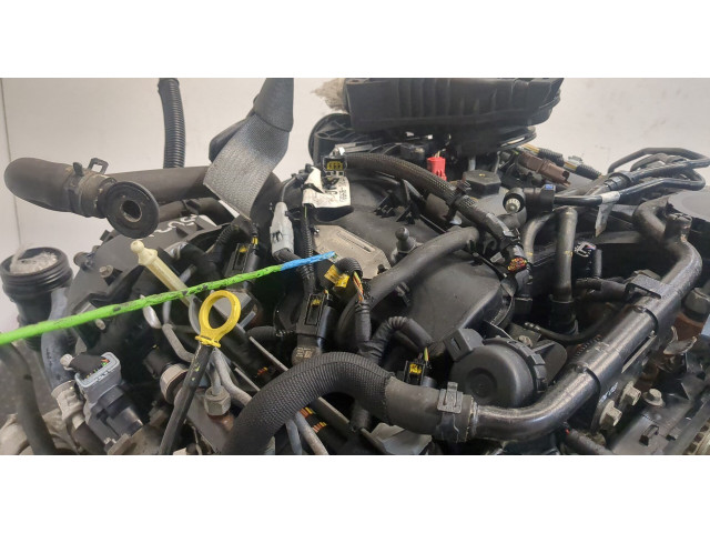 Клапанная крышка двигателя ДВС  Land Rover Range Rover Sport 2005-2009 2.7     