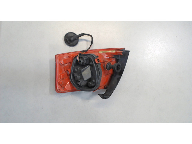 Задний фонарь     3R9945095B   Seat Exeo 