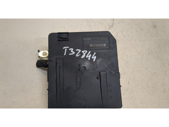 Блок БСМ  Renault Megane 2 2002-2009      800481866   2  1.5