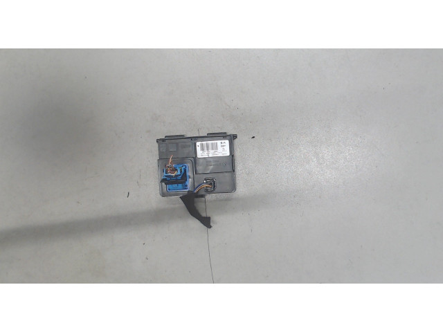 Блок комфорта  Citroen C4 Picasso 2013-2016      9678001680    