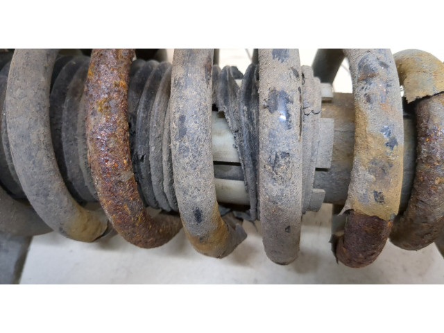 Стойка амортизатора  Volkswagen Touareg 2002-2007 7L6413031L, 7L6411105K, 7L0412391D, 7L0407021B     