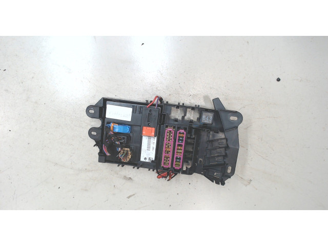 Блок предохранителей  Audi A6 (C6) 2005-2011      4F0971845A     