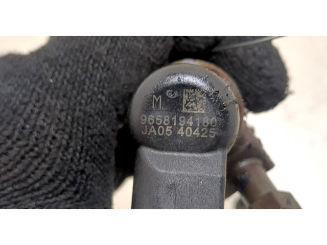 Форсунка топливная  Citroen C4 Picasso 2006-2013    9658194180     
