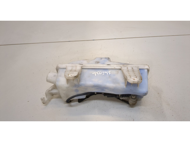 Бачок омывателя  Opel Meriva 2010-    