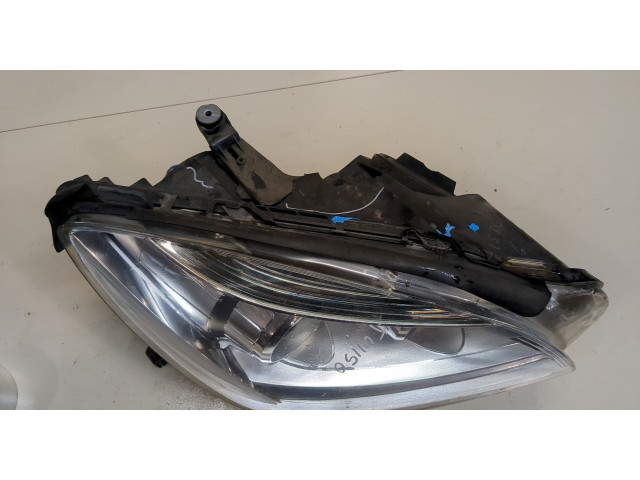 Фара передняя  Mercedes ML W166 2011- правая 