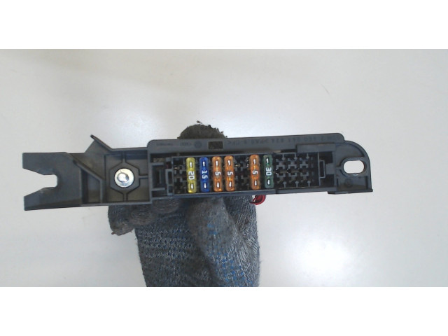 Блок предохранителей  Audi A8 (D3) 2005-2007      4f1941824     6