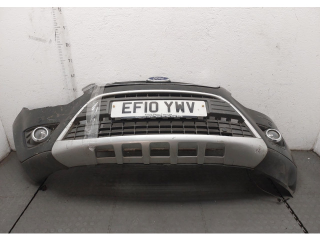 Бампер  Ford Kuga 2008-2012 передний   