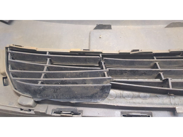 Бампер  Volkswagen Golf 6 2009-2012 передний   5K0807221