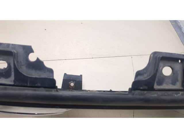 Решетка радиатора  Toyota RAV 4 2006-2013          