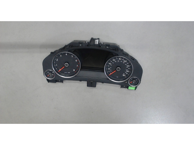 Панель приборов  Volkswagen Touareg 2010-2014       7p6920980    3.6  Бензин