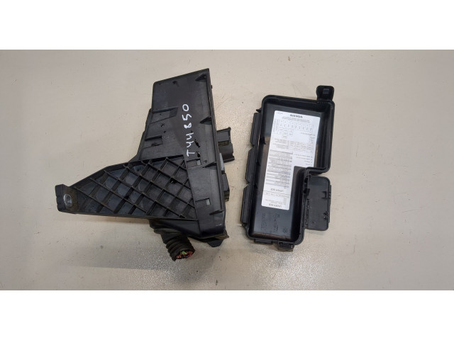 Блок предохранителей  Volvo XC90 2006-2014         