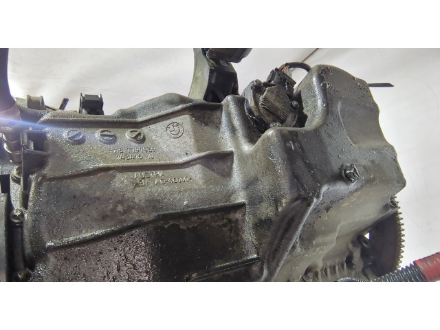 Клапанная крышка двигателя ДВС  BMW 3 E90, E91, E92, E93 2005-2012      