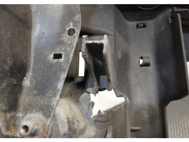 Замок капота  Volkswagen Passat 7 2010-2015 Европа     