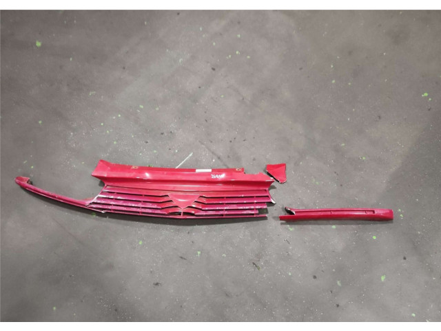 Решетка радиатора  Alfa Romeo 145          1.3 60596856, 112510599