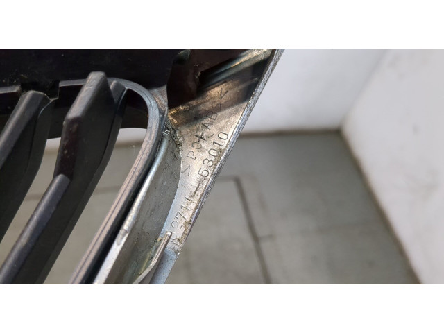 Решетка радиатора  Lexus IS 2005-2013          5311153120
