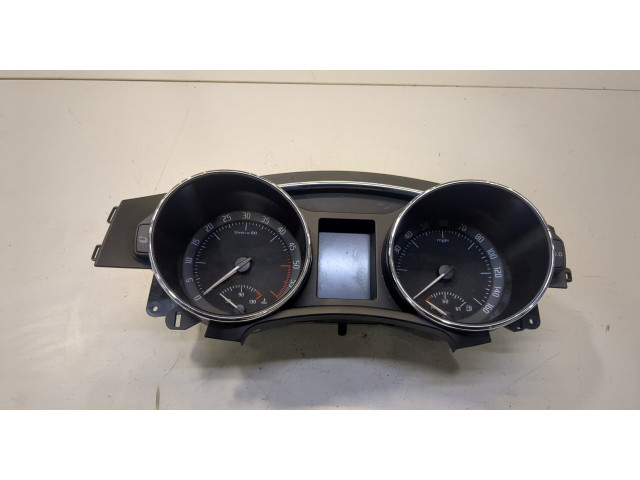 Панель приборов  Skoda SuperB 2008-2015       3T920941H    2  Дизель