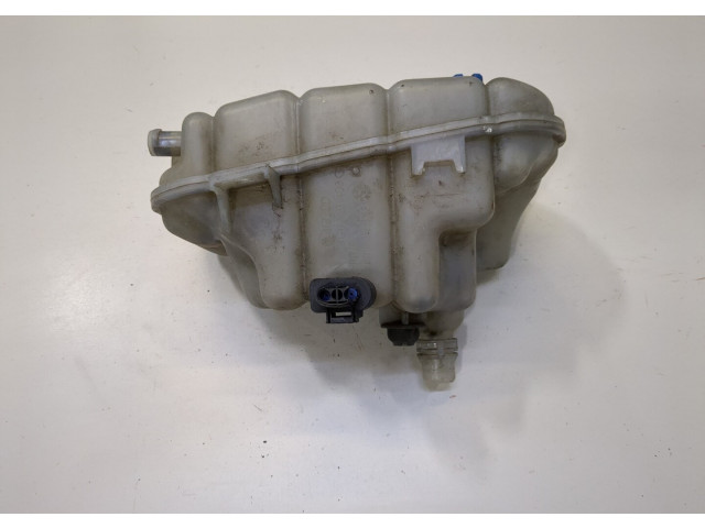 Бачок расширительный  Audi A6 (C7) 2011-2014 4G0121403AC     2.0