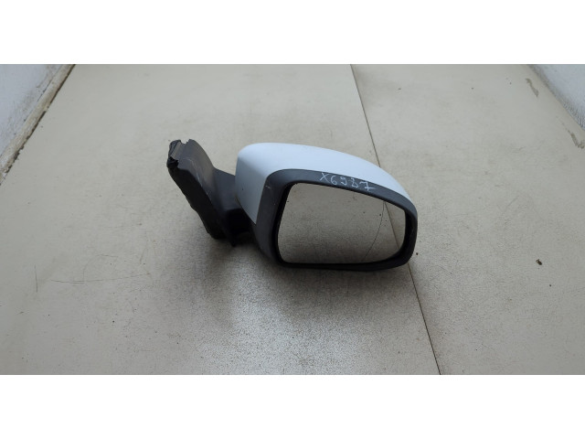 Зеркало боковое  Ford Focus 3 2011-2015  правое           2171873, BM5117682RF