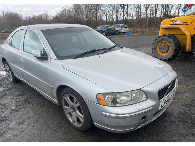 Панель приборов  Volvo S60 2000-2009           2.4  Дизель