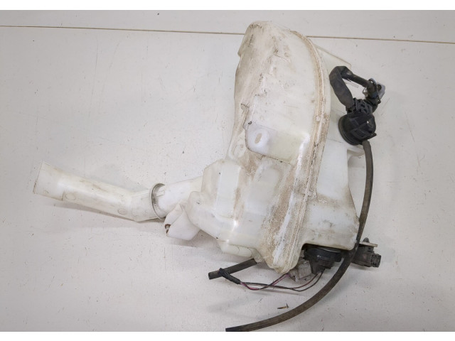 Бачок омывателя  Mazda 5 (CR) 2005-2010    