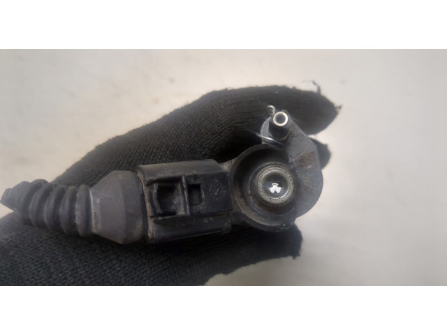 Форсунка топливная  Audi A8 (D3) 2005-2007    0445115037     